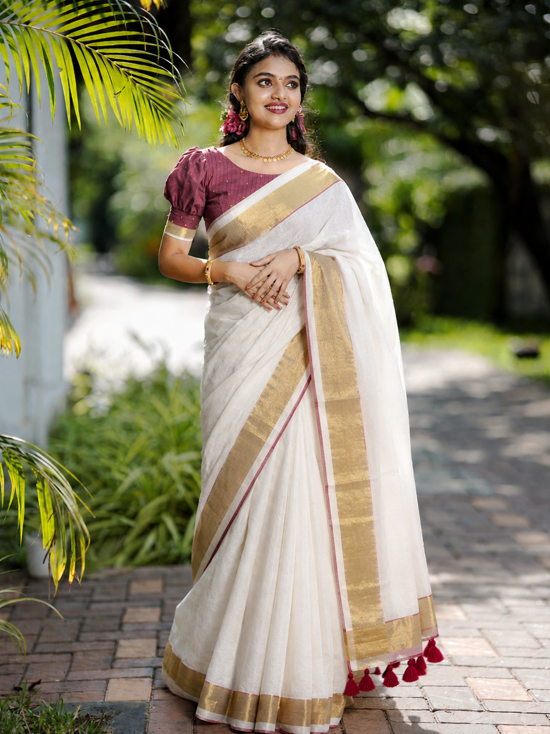 Premium Kerala Kasavu Cotton Saree – Off White with Gold Zari Border